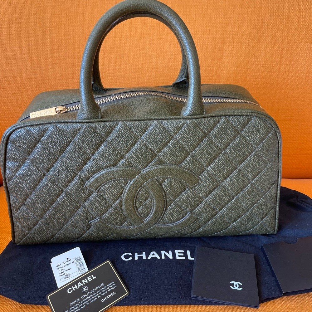 CHANEL BAG vintage quilted bowling bag purse dark green